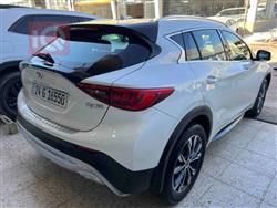 Infiniti QX30